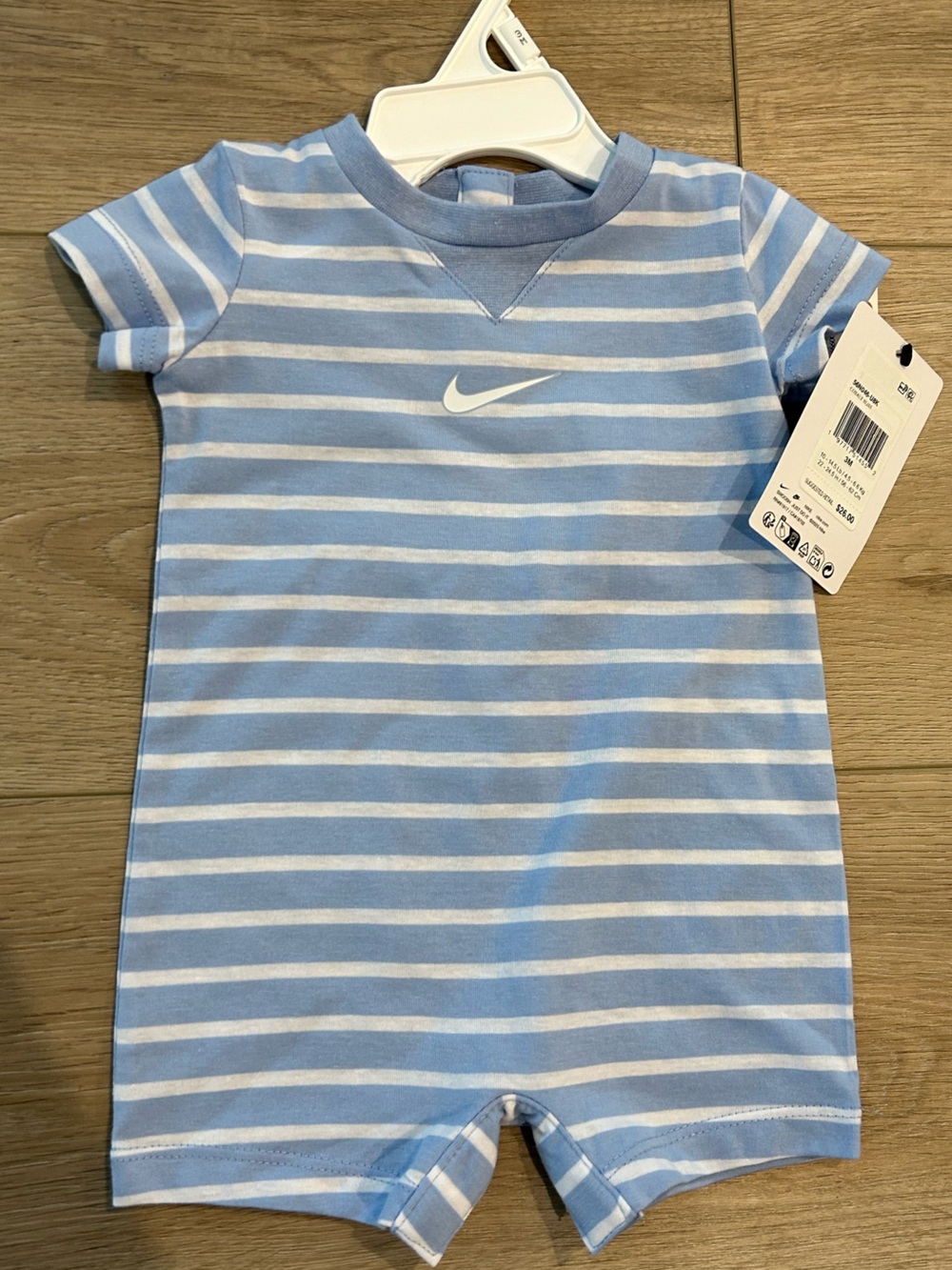 NWT Nike Striped Baby Romper  — Nike Baby Onsesie Size 0-3 months